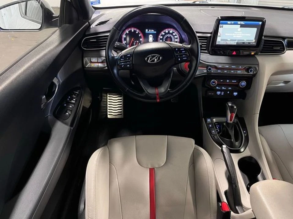 2020 Hyundai Veloster - Image 14 of 20