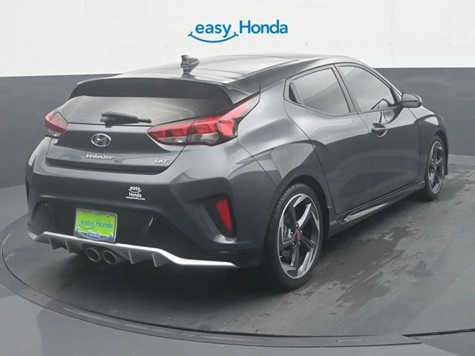 2020 Hyundai Veloster - Image 17 of 19