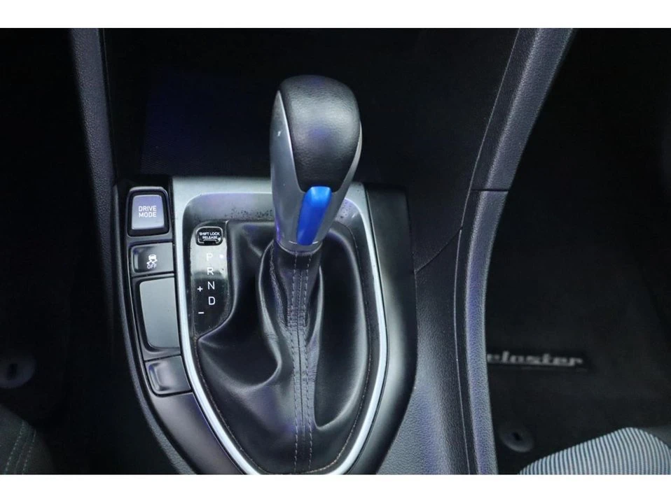 2020 Hyundai Veloster - Image 20 of 20