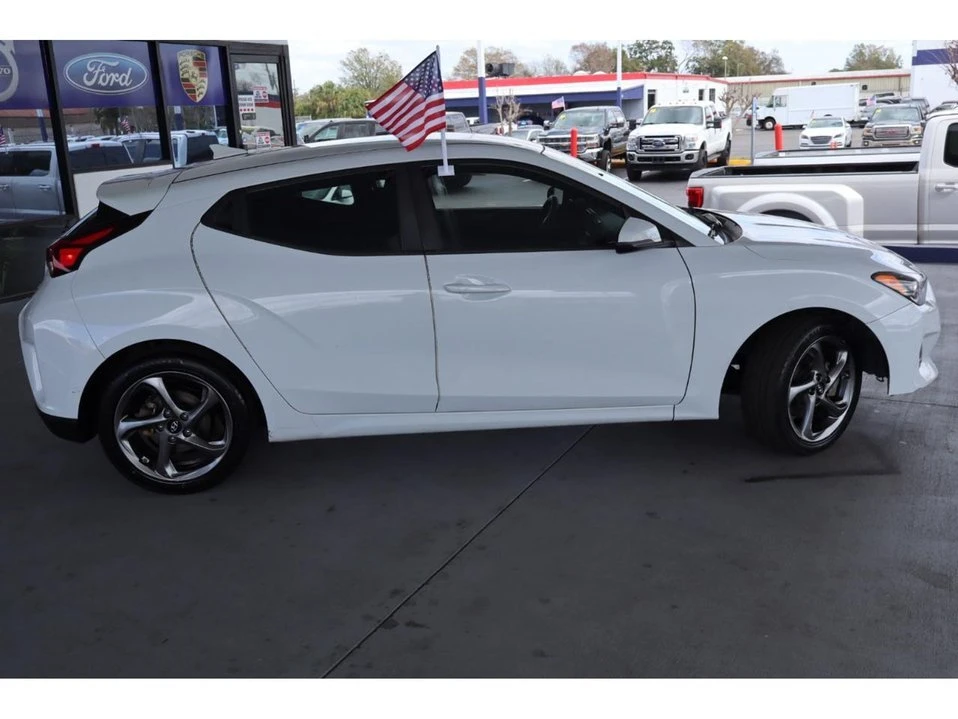 2020 Hyundai Veloster - Image 4 of 20