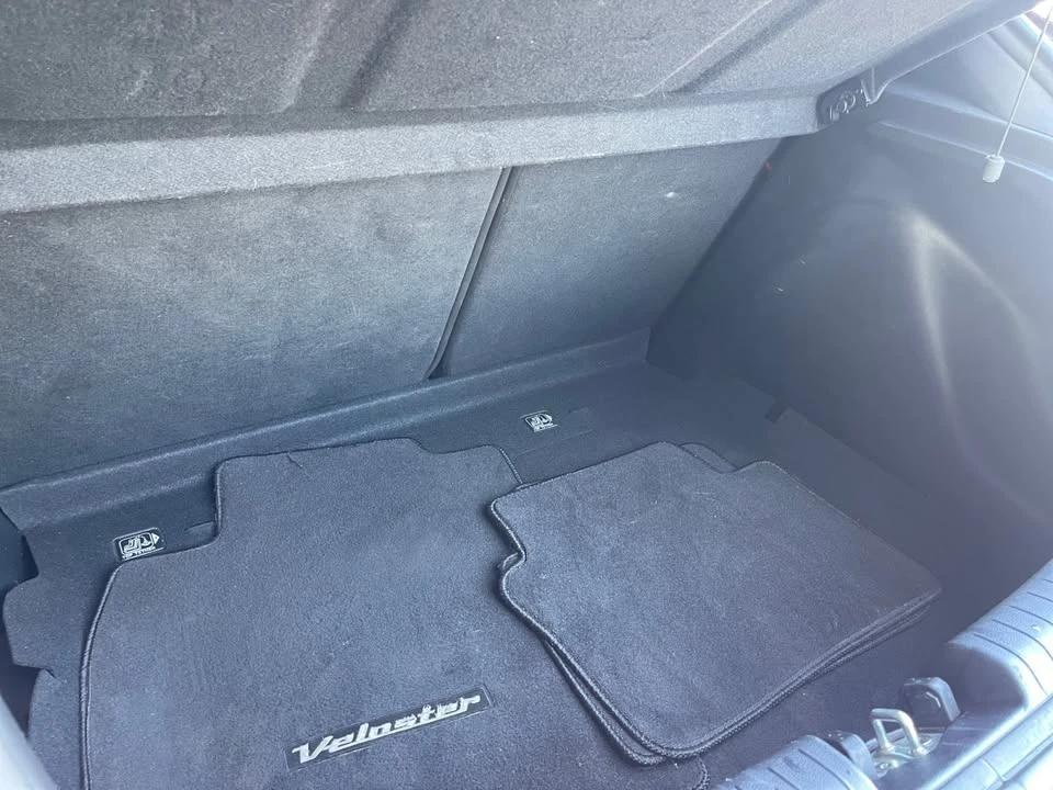 2020 Hyundai Veloster - Image 16 of 19