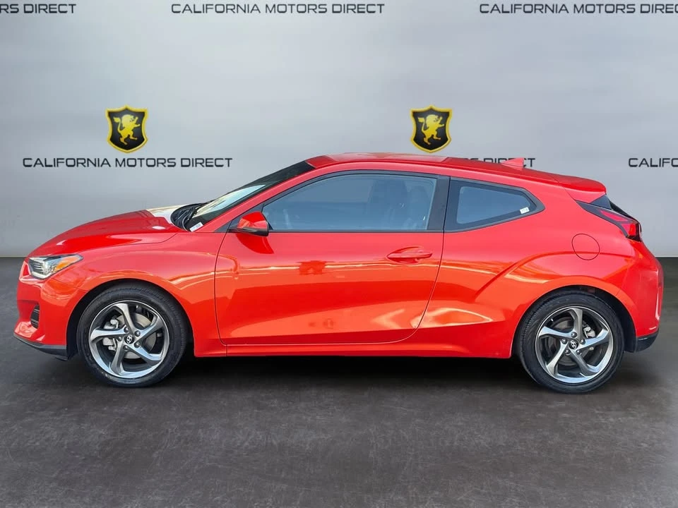 2020 Hyundai Veloster - Image 2 of 19