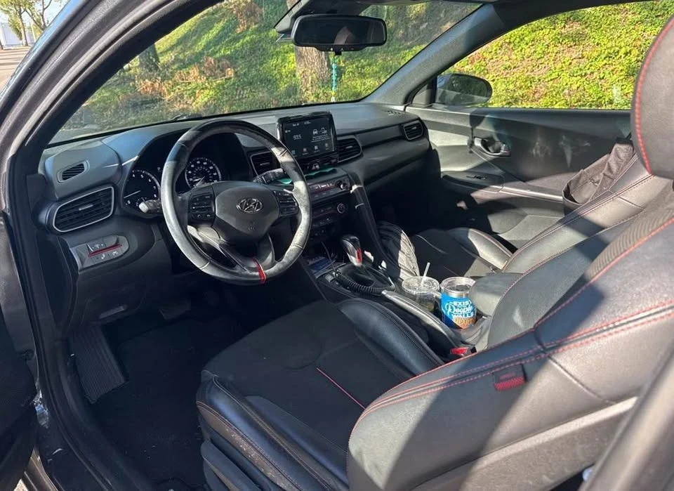2020 Hyundai Veloster - Image 5 of 6