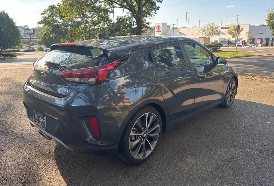2020 Hyundai Veloster - Image 4 of 6