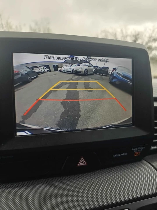 2020 Hyundai Veloster - Image 14 of 16