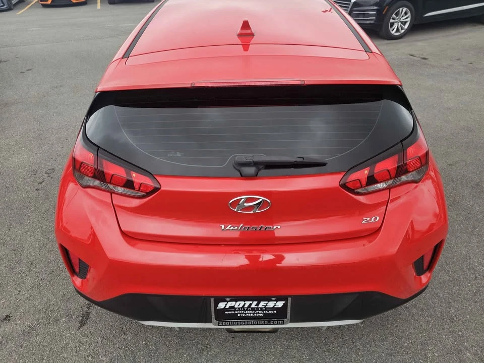 2020 Hyundai Veloster - Image 9 of 16