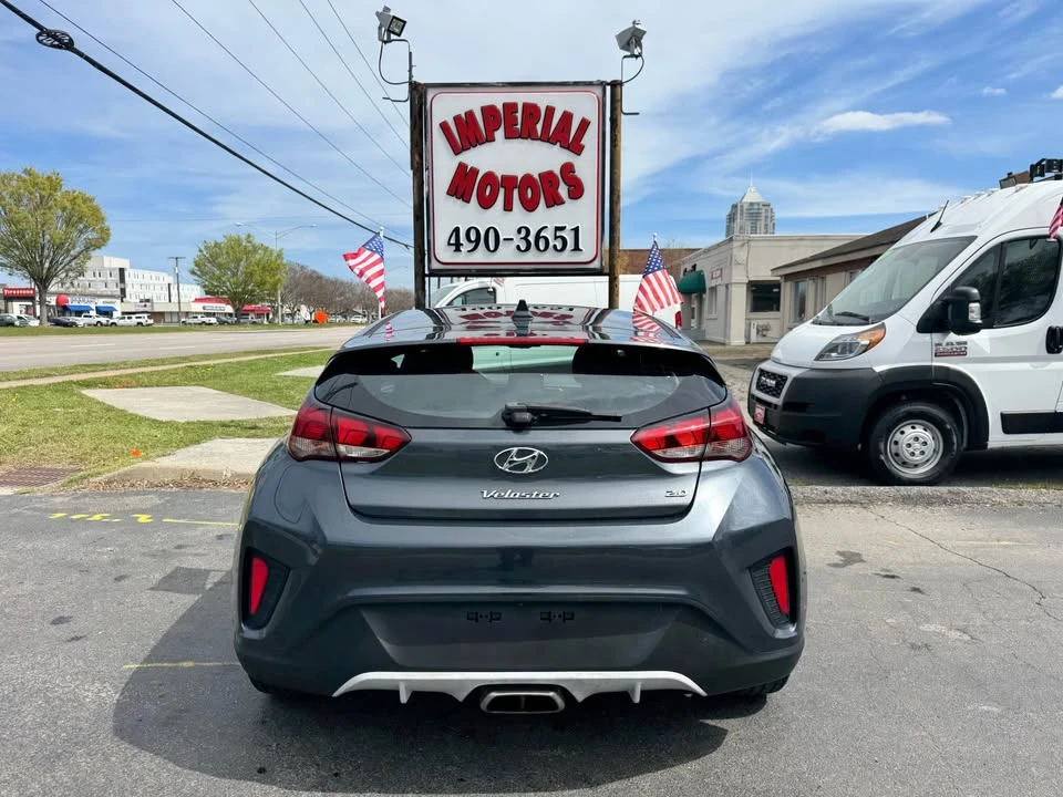 2020 Hyundai Veloster - Image 5 of 12