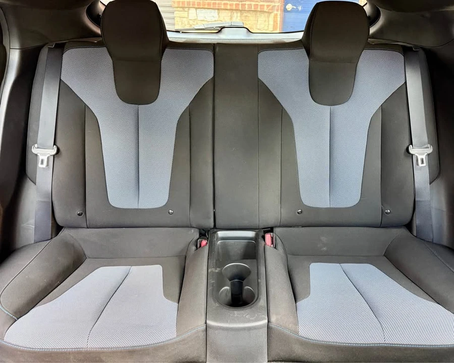 2020 Hyundai Veloster - Image 18 of 19