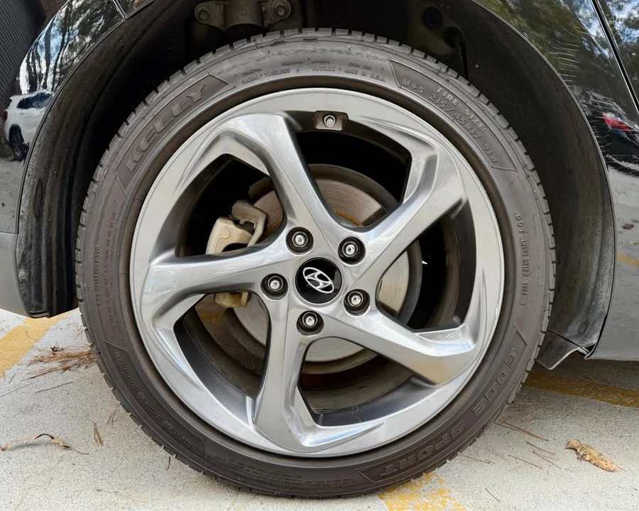 2020 Hyundai Veloster - Image 19 of 19