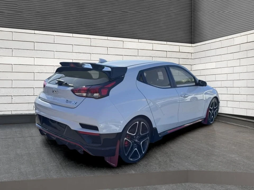 2020 Hyundai Veloster - Image 5 of 10