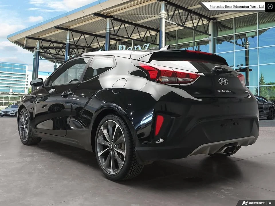 2020 Hyundai Veloster - Image 5 of 10