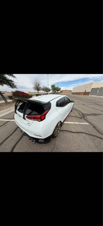 2020 Hyundai Veloster N - Image 2 of 13