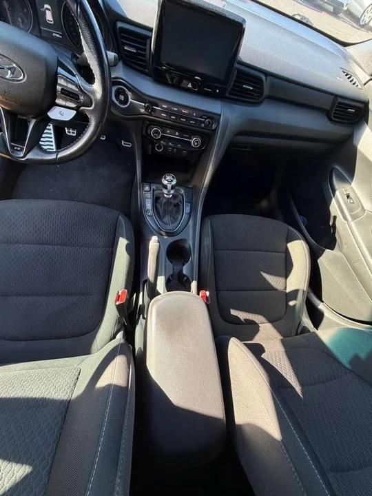 2020 Hyundai Veloster N - Image 13 of 16