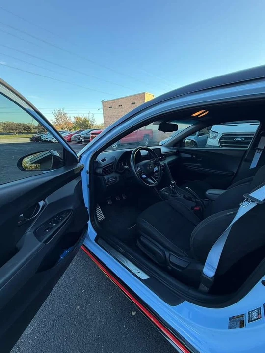 2020 Hyundai Veloster N - Image 8 of 16