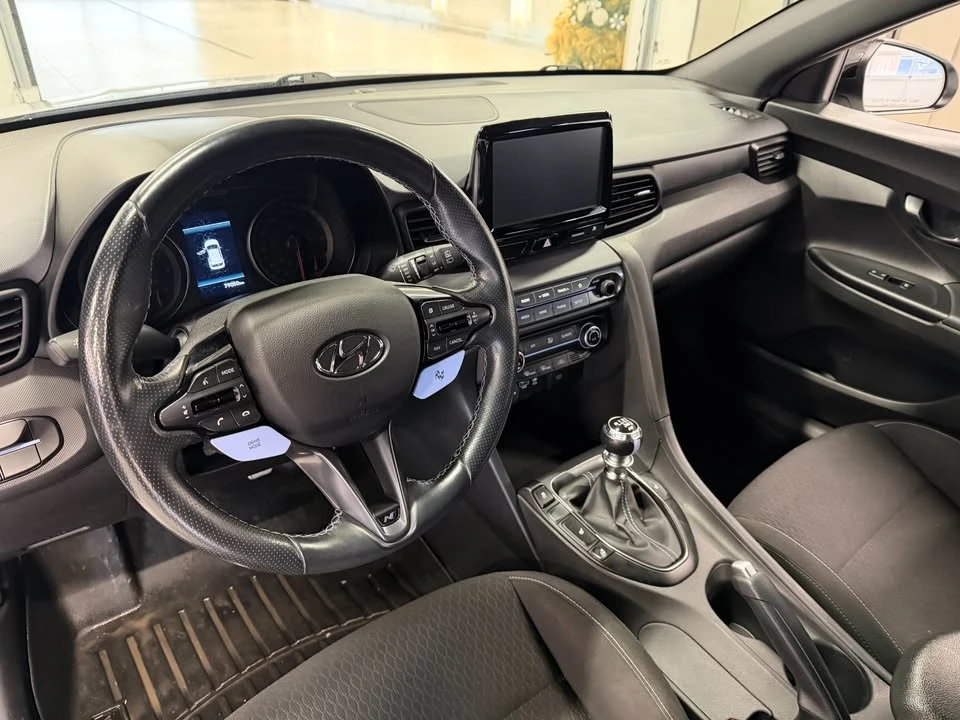 2020 Hyundai Veloster N - Image 6 of 6
