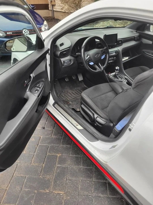 2020 Hyundai Veloster N - Image 3 of 12