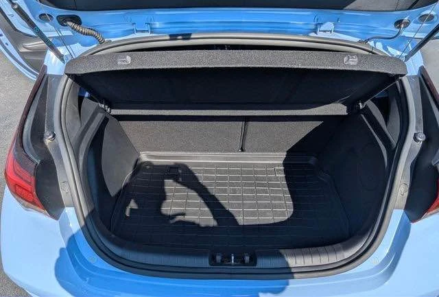 2020 Hyundai Veloster N - Image 17 of 18
