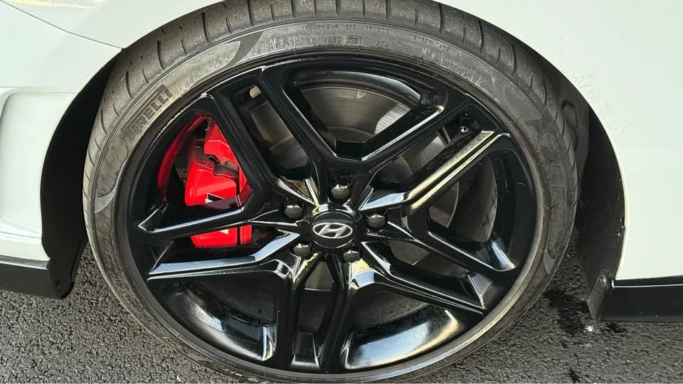 2020 Hyundai Veloster N - Image 17 of 20