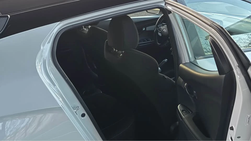 2020 Hyundai Veloster N - Image 13 of 20