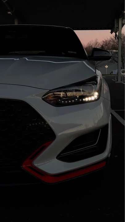 2020 Hyundai Veloster N - Image 19 of 20