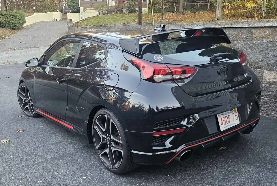 2020 Hyundai Veloster N - Image 2 of 4