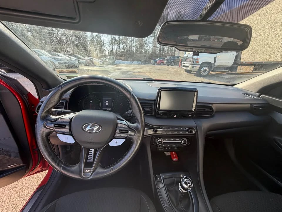2020 Hyundai Veloster N - Image 9 of 16