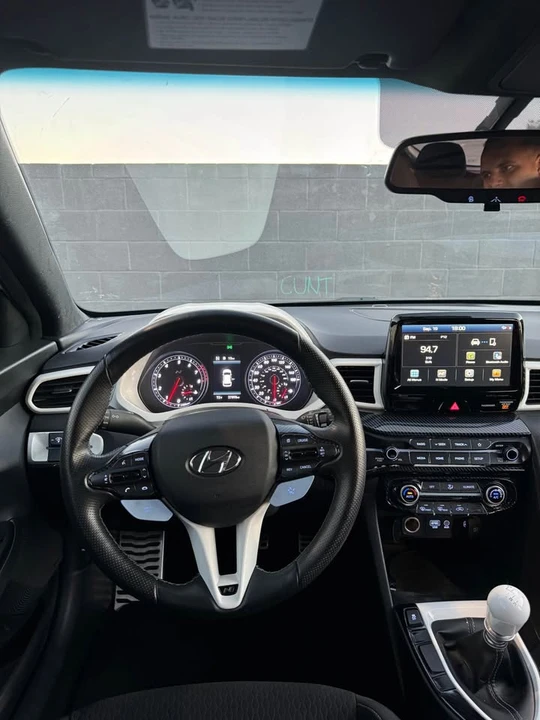 2020 Hyundai Veloster N - Image 7 of 17