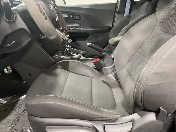 2020 Hyundai Veloster N - Image 11 of 14