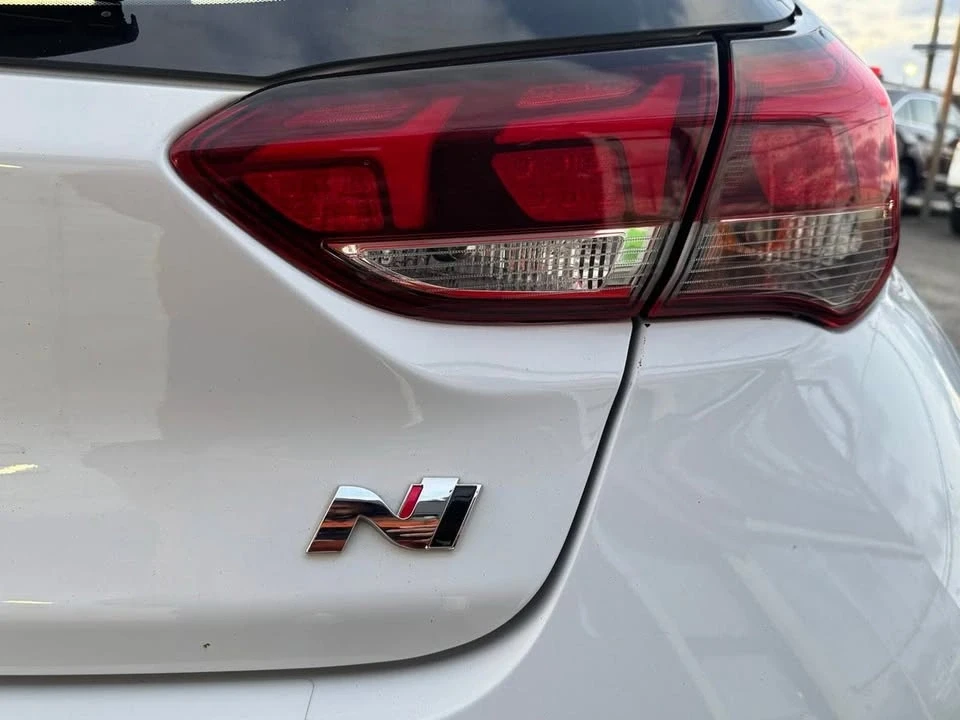 2020 Hyundai Veloster N - Image 6 of 20