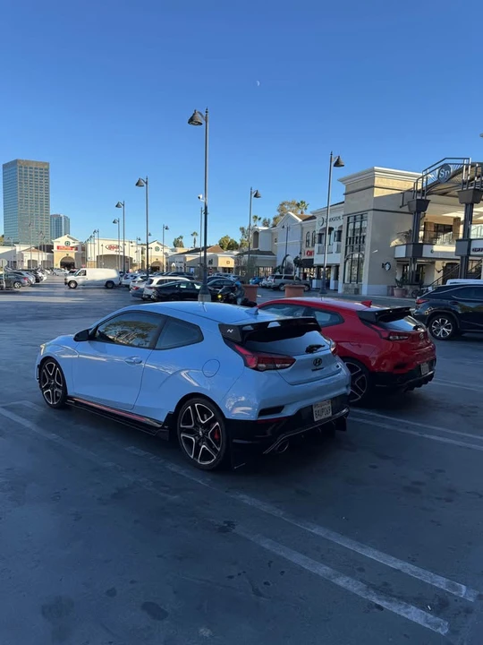 2020 Hyundai Veloster N - Image 2 of 16