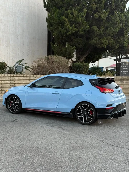 2020 Hyundai Veloster N - Image 8 of 12