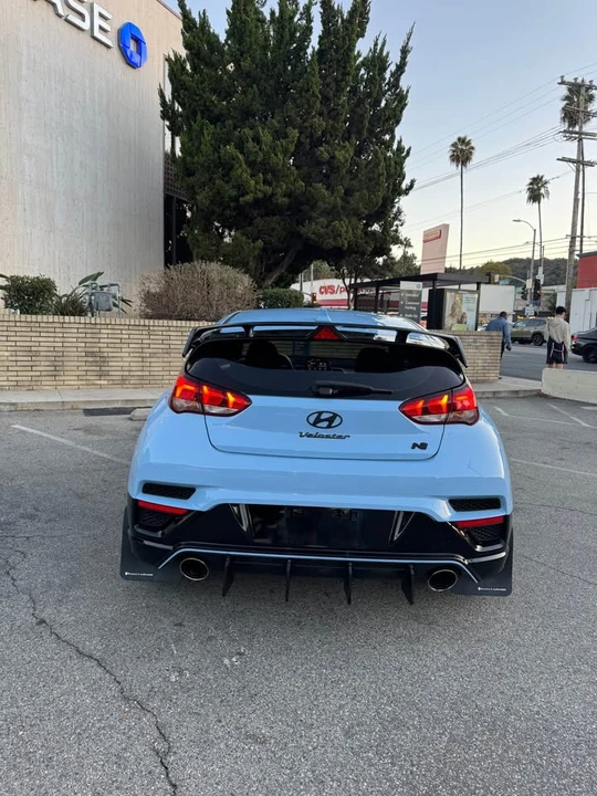 2020 Hyundai Veloster N - Image 7 of 16