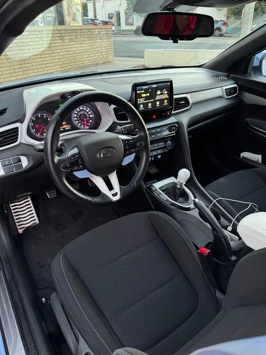 2020 Hyundai Veloster N - Image 12 of 17