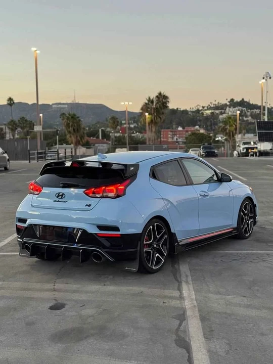 2020 Hyundai Veloster N - Image 3 of 10
