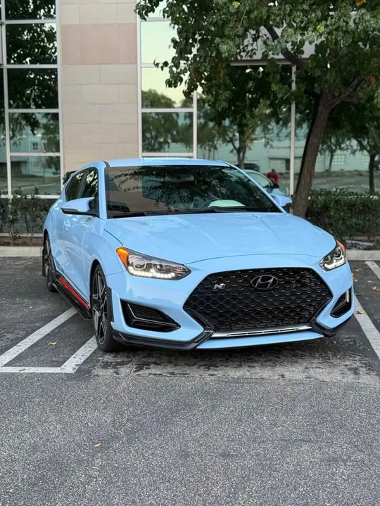 2020 Hyundai Veloster N - Image 2 of 16