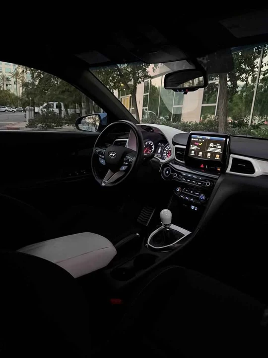 2020 Hyundai Veloster N - Image 9 of 16