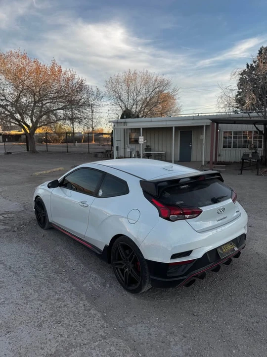 2020 Hyundai Veloster N - Image 4 of 4