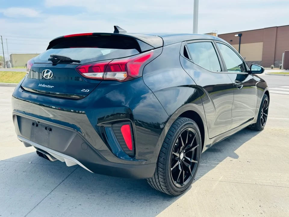 2020 Hyundai Veloster - Image 4 of 18
