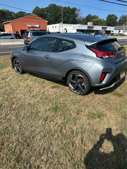 2020 Hyundai Veloster - Image 3 of 3