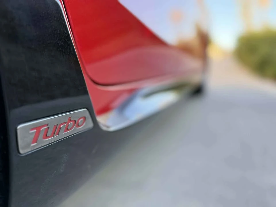 2020 Hyundai Veloster - Image 9 of 11