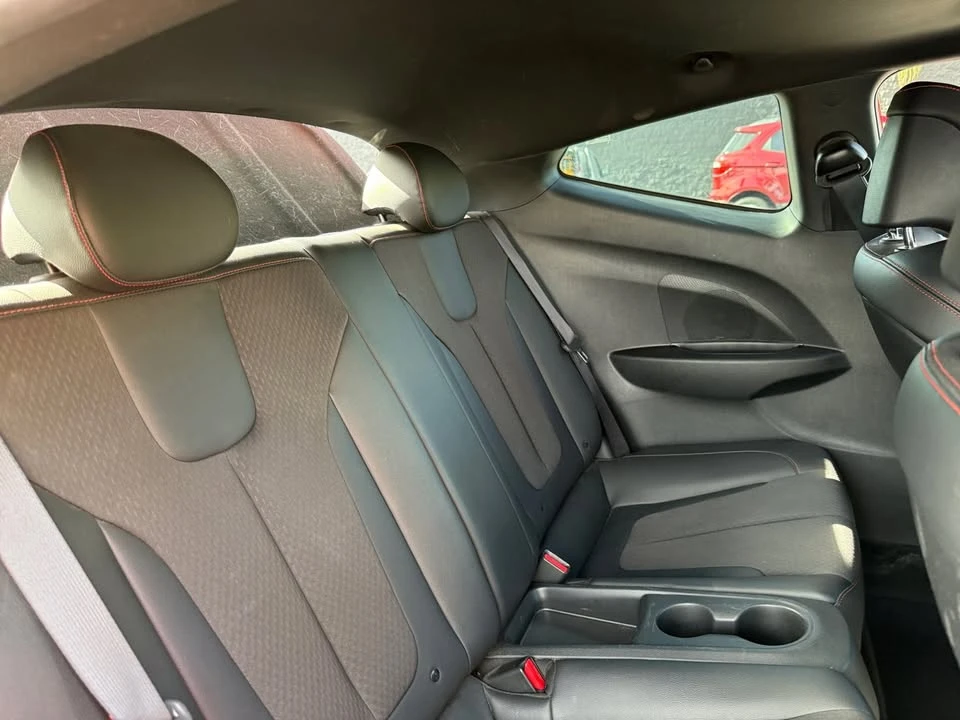 2020 Hyundai Veloster - Image 14 of 20