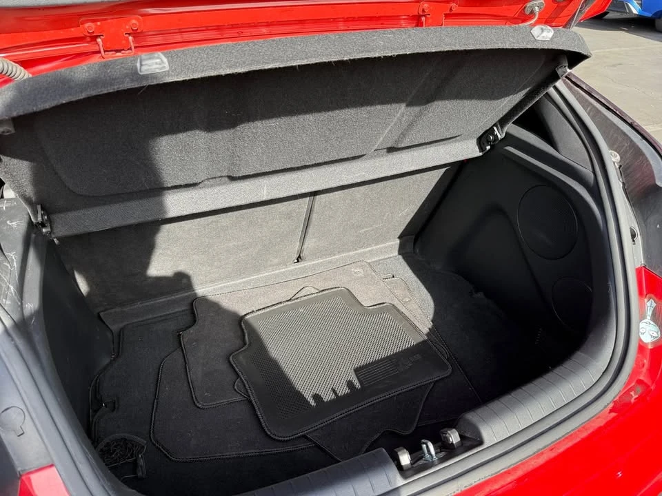 2020 Hyundai Veloster - Image 17 of 20