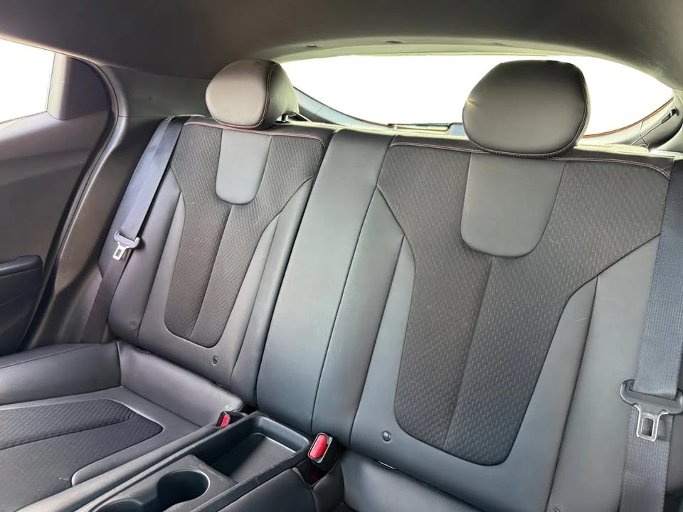 2020 Hyundai Veloster - Image 10 of 20