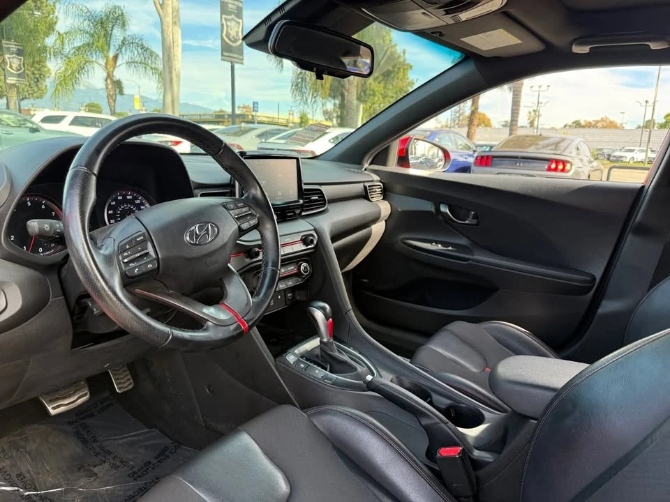 2020 Hyundai Veloster - Image 12 of 20