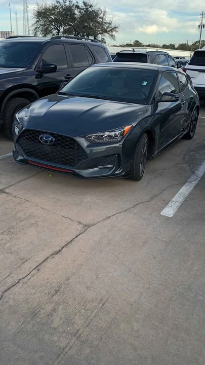 2020 Hyundai Veloster - Image 2 of 4