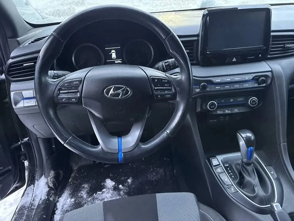 2020 Hyundai Veloster - Image 2 of 6