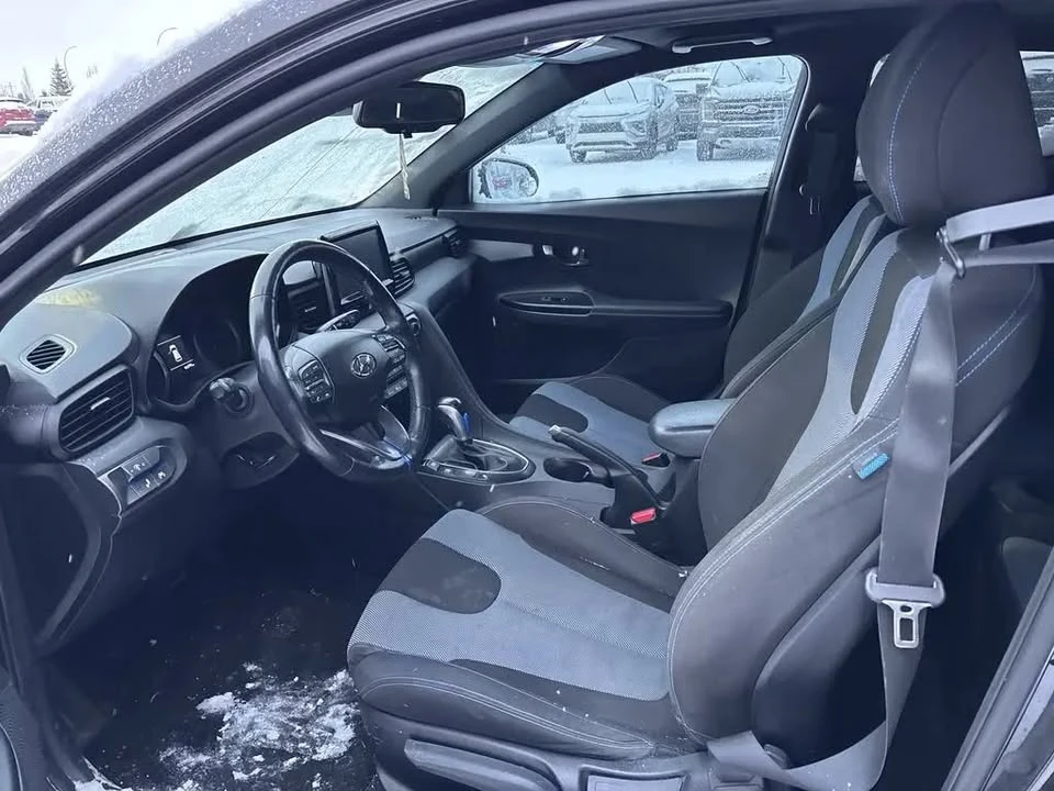 2020 Hyundai Veloster - Image 4 of 6