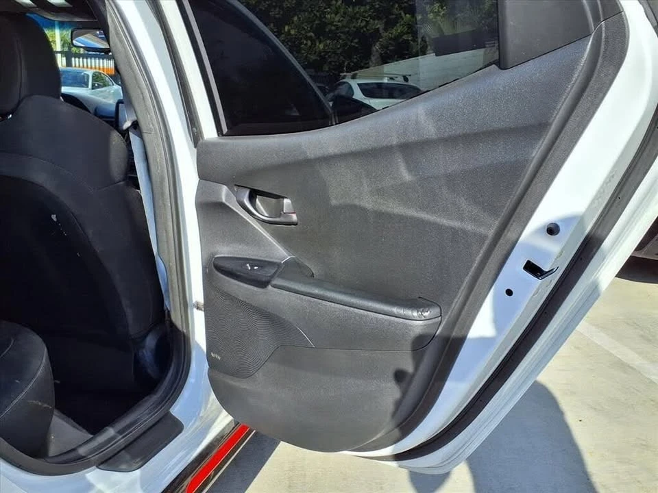 2020 Hyundai Veloster N - Image 14 of 14