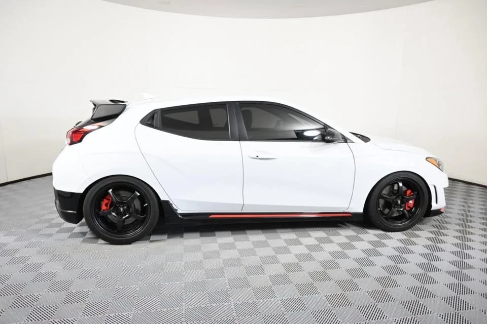 2020 Hyundai Veloster N - Image 6 of 19