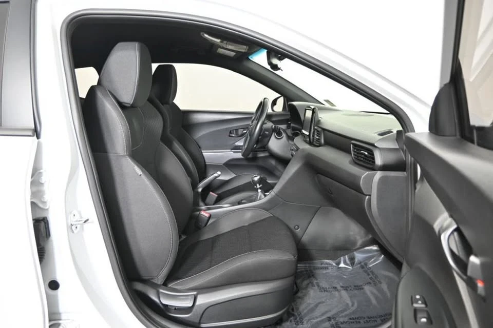 2020 Hyundai Veloster N - Image 12 of 19